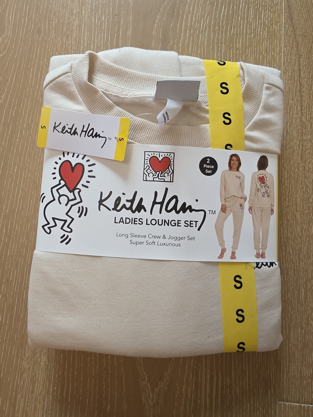 Womans Cream Beige Lounge Set - Long Sleeve Crew & Joggers